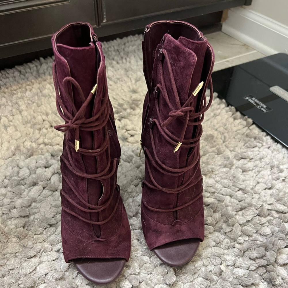Size 8 Sam Edelman Asher purple suede